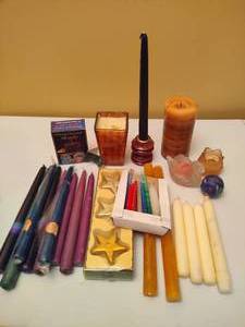 lot 176 image: Lot of Assorted Candles