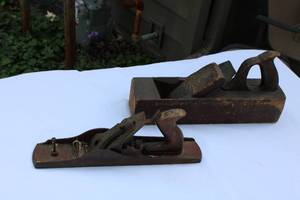 lot 6 image: Pair of Vintage Woodworking Planers  Steel & Handmade
