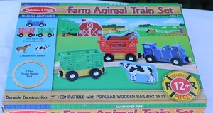 lot 82 image: Melissa & Doug Wooden Train Set  3 Train Pieces  8 Track Sections