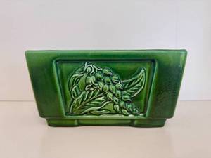 Vintage Redwing "Tropicana" Design Planter