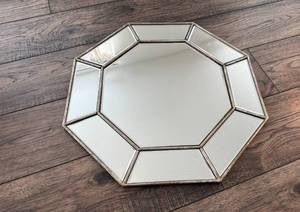 lot 27 image: Silver Tone Wall Mirror