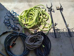 lot 126 image: Lot of Assorted Hoses & Accessories