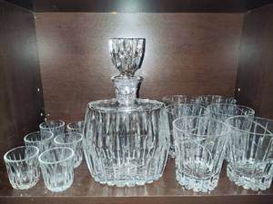 lot 75 image: Crystal Decanter wStopper, Lowball & Shot Glasses