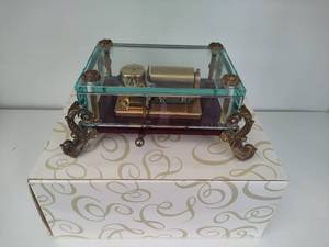 lot 143 image: Music Box