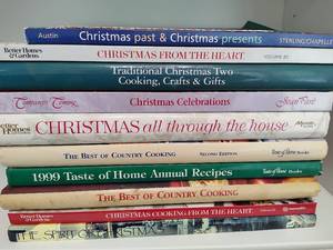lot 157 image: Lot of Christmas Recipe & Decorating Books