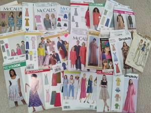 lot 191 image: Large Lot of AdultFamily Clothing Patterns