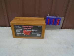 Real Steel 5" mechanics bench vice. New in box. As shown.