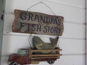 lot 4 image: Grandpas Fish Story Dcor 9 x 11...