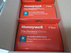 lot 158 image: 2 Honeywell Air Purifier HEPA Filte...