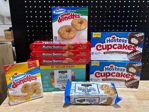 lot 53 image: Assorted. Snacks
