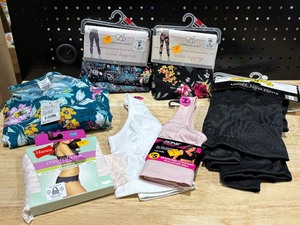 lot 63 image: New Womens Clothing