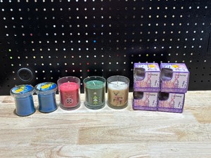 lot 72 image: Candles