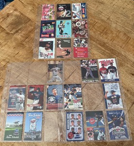 lot 59 image: 22 Minnesota Twins Baseball Pocket Schedules