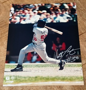 lot 70 image: Matt Lawton Signed 8x10 Minnesota Twins Baseball Photo