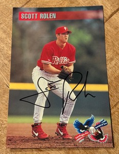 lot 88 image: Scott Rolen Signed Baseball Photo