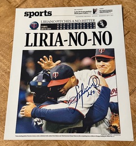 lot 129 image: Francisco Liriano Signed No-Hitter Minnesota Twins Baseball 8x10 Photo