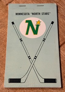 lot 3 image: RARE Minnesota North Stars 1970-71 Team NHL Sportcolor Postcard Photo Booklet Set