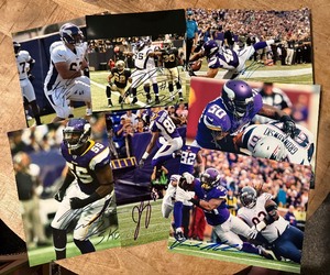 lot 146 image: (7) Minnesota Vikings Signed Football 8x10 Photos