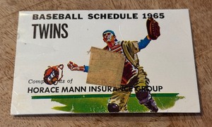 lot 117 image: Minnesota Twins 1965 Vintage Pocket Schedule