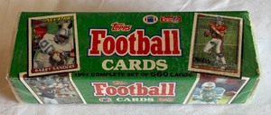 lot 218 image: 1991 Topps Football Card Set - Complete Factory Sealed