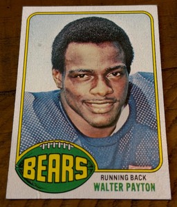lot 4 image: Walter Payton RC 1976 Topps #148 Vintage Iconic Rookie Football Card