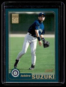 lot 28A image: Ichiro Suzuki RC 2001 Topps #726 Rookie Baseball Card
