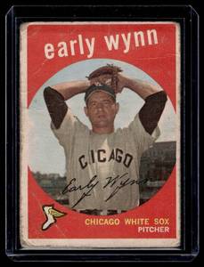 lot 53A image: Early Wynn 1959 Topps #260 Vintage Baseball Card