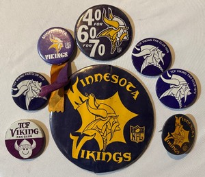lot 99A image: Vintage Minnesota Vikings Football Pin Lot of 8