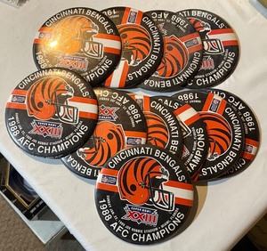 lot 102A image: (11) Cincinnai Bengals 1988 AFC Champions Large Pins