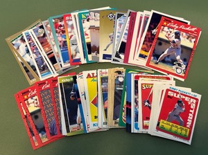 lot 186A image: Kirby Puckett 70 Baseball Card Lot Minnesota Twins