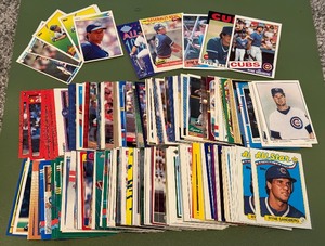 lot 46B image: 225 Ryne Sandberg Baseball Card Lot