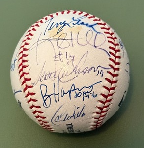 lot 8B image: 1991 Minnesota Twins World Series Team Signed Baseball - 17 Signatures - Hrbek, Gladden, Morris, Tapani, Aguilera, Erickson, Newman, Bush, Brown, Larkin, Pagliarulo, Leius, Davis, Harper, West, Leach, Willis