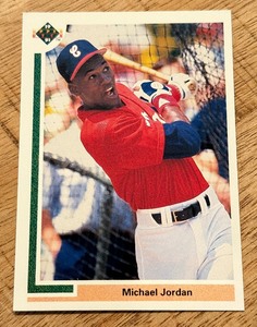 lot 68B image: Michael Jordan Baseball RC 1991 Upper Deck #SP1 Baseball Card