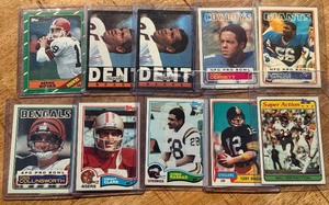 lot 87B image: 10 Card Vintage Football Star Lot 1981-1986