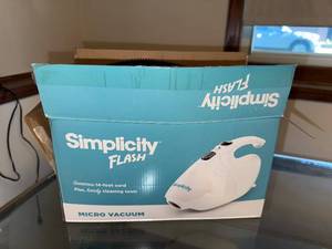 lot 81 image: Simplicity Flash Micro Vacuum with Attachments and 14-Foot Cord