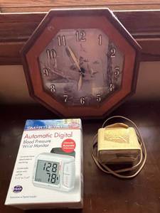 lot 70 image: Lot of 3 Clocks and SmartHeart Automatic Digital Blood Pressure Wrist Monitor