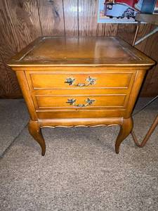 lot 91 image: Vintage Wooden Nightstand with 1 Drawer and Brass Handles