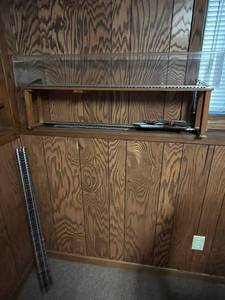 lot 96 image: Acrylic Display Case with Adjustable Metal Shelves and train tracks
