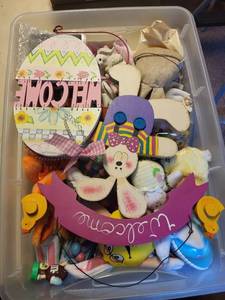 lot 121 image: Large Easter Decor and Plush Toy Collection