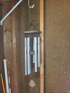 lot 173 image: Large Aluminum and Wood Wind Chime
