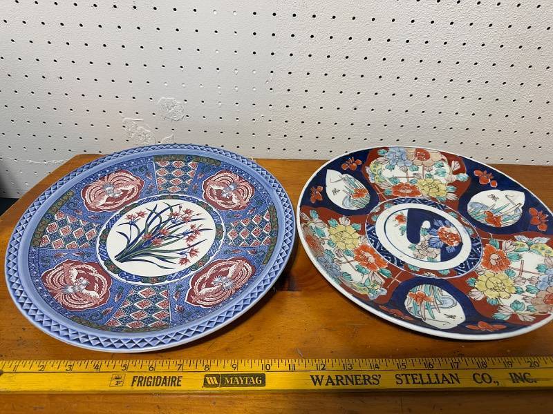 lot 53E image: Lot of 2 Decorative Patterned Plates - Floral Motif