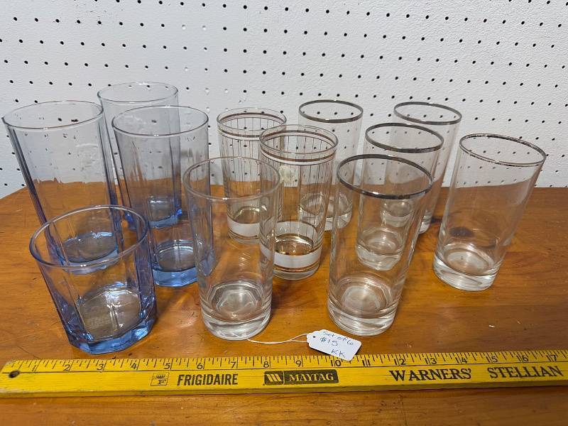 lot 3K image: Set of 11 Assorted Drinking Glasses - Clear and Blue