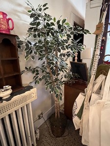 lot 124E image: Artificial Decorative Tree with Basket Base