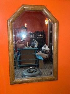 lot 132 image: Vintage Octagonal Wooden Framed Mirror