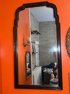 lot 133 image: Vintage-Style Wall Mirror with Decorative Wooden Frame