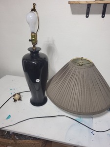 lot 46 image: Black Ceramic Table Lamp with Shade and Decorative Finial