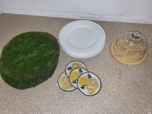 lot 51B image: Kitchenware Set with Plates, Lemon Beaded Coasters, Moss Table Mats, and Cheese Dome