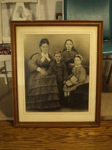 lot 187E image: Antique Framed Portrait of Woman and Three Children