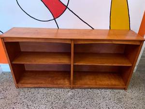 lot 228 image: Wooden 2-Shelf Bookcase 60x30x13 Inches