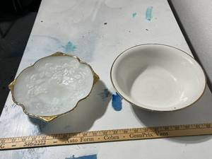 lot 94 image: 2 Vintage Bowls Homer Laughlin Gold Trim and Milk Glass Fruit Relief